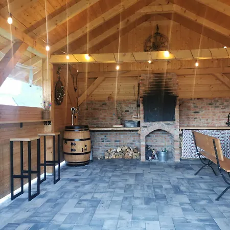 בית נופש Za Skala *