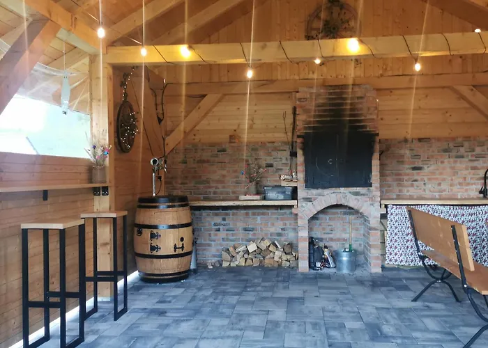 בית נופש Za Skala *